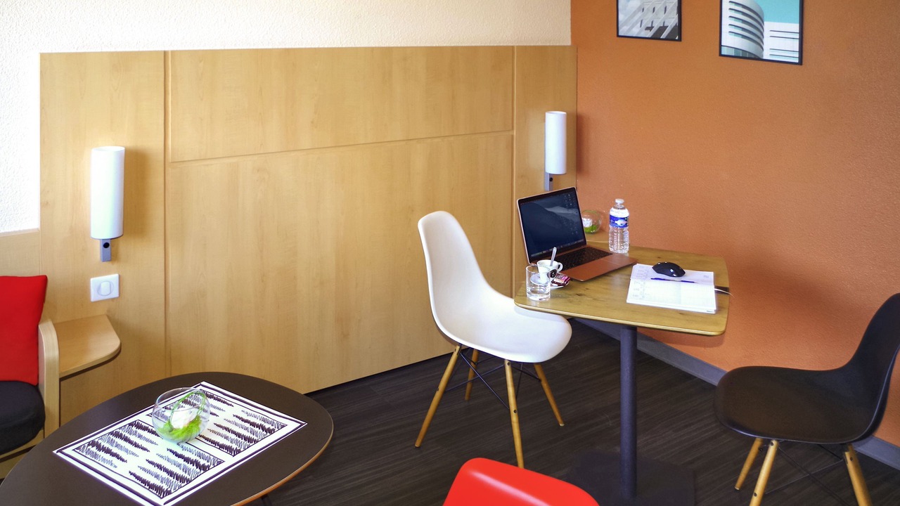 Photo of Livingroom in Costieres