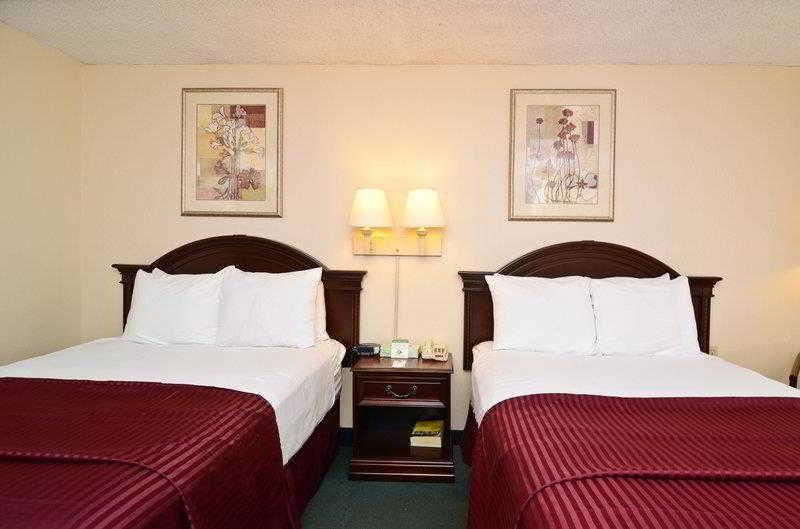 Photo of Bedroom in Monmouth Junction