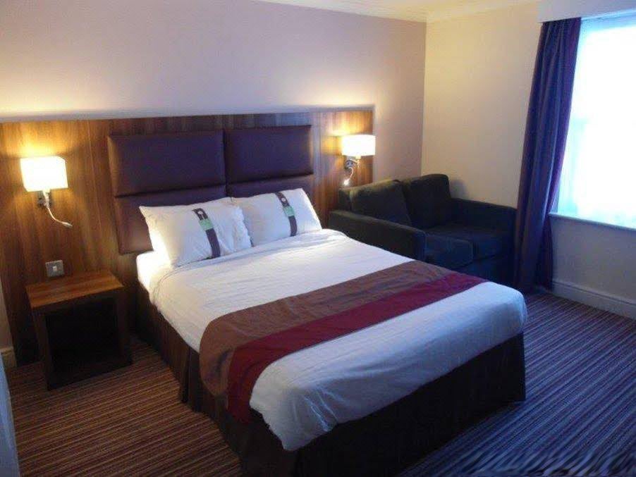 Photo of Bedroom in Newport Pagnell