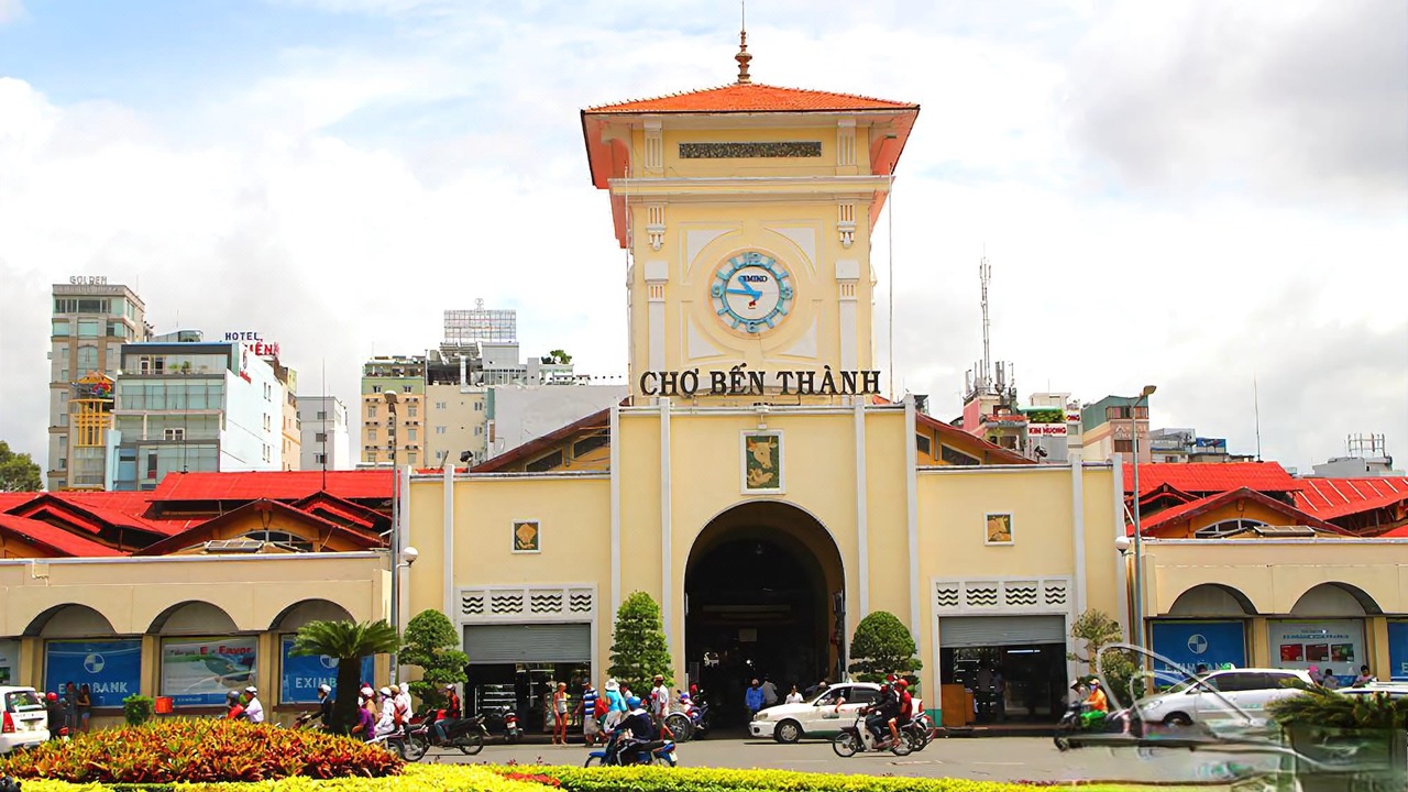 Photo of Buildings in District 7