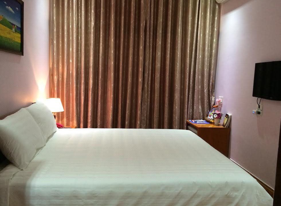 Photo of Bedroom in Hon Gai