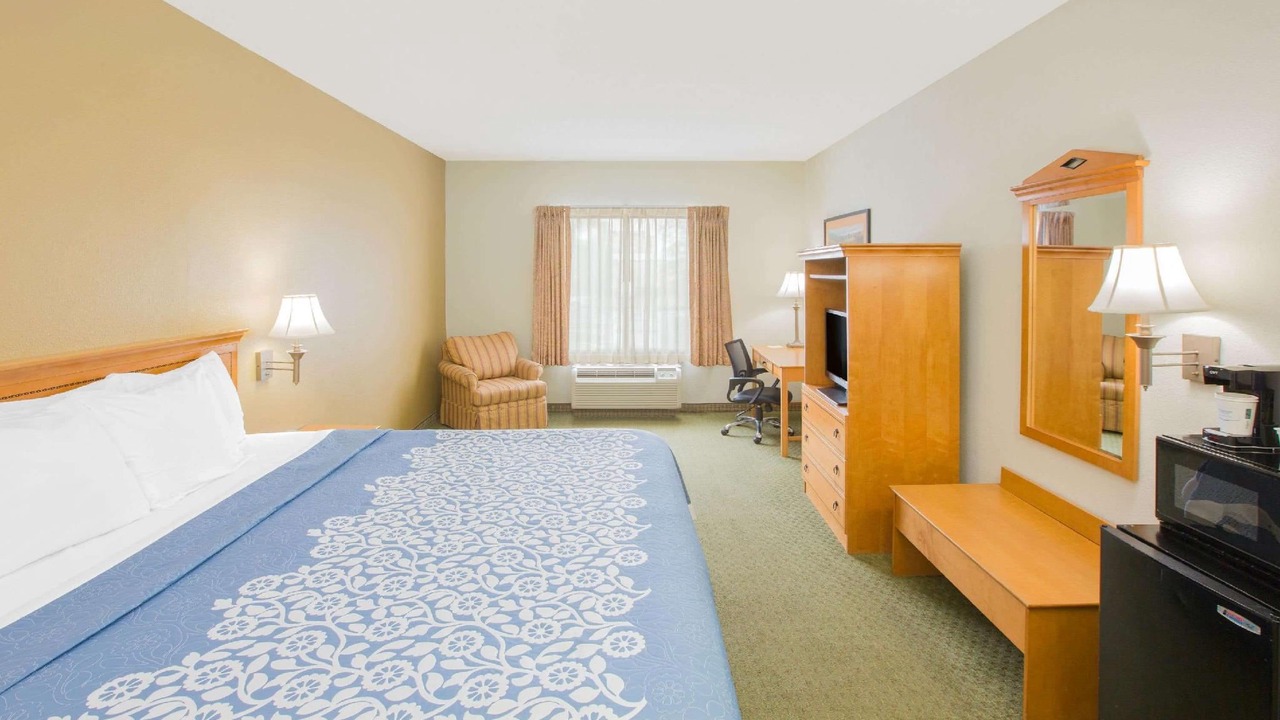 Photo of Bedroom in Hattiesburg