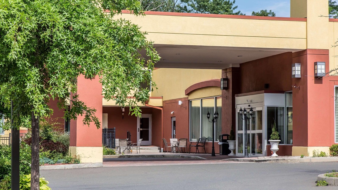 Photo of Buildings in Hamden