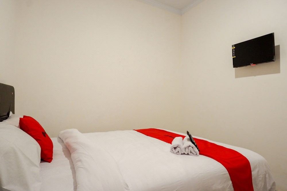 Photo of Bedroom in Makassar