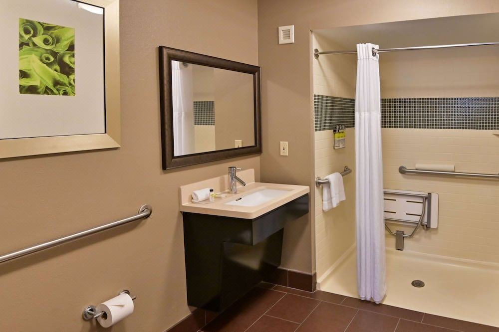 Photo of Bathroom in Vance Jackson