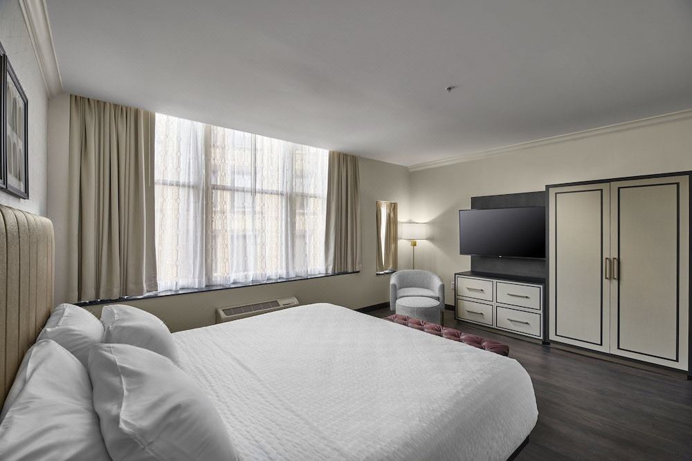 Photo of Bedroom in Gateway District