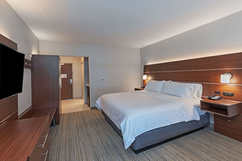 Photo of Bedroom in Parsons