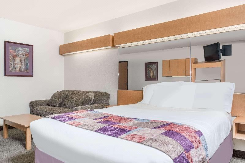 Photo of Bedroom in Mankato