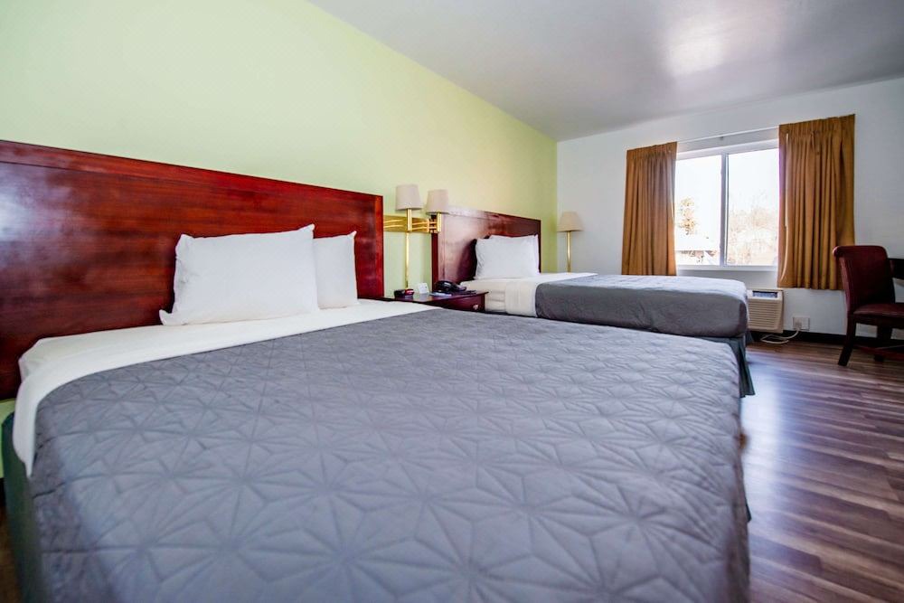 Photo of Bedroom in Rustic Hills