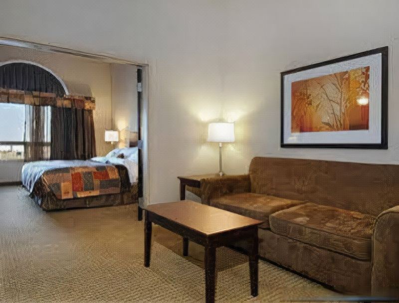 Photo of Livingroom in High River
