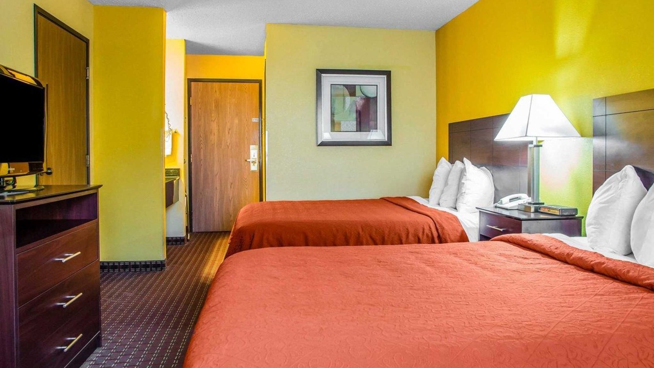 Photo of Bedroom in Mosinee