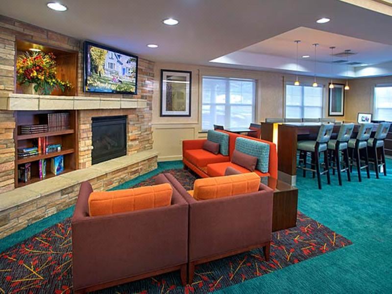 Photo of Livingroom in Saratoga Springs