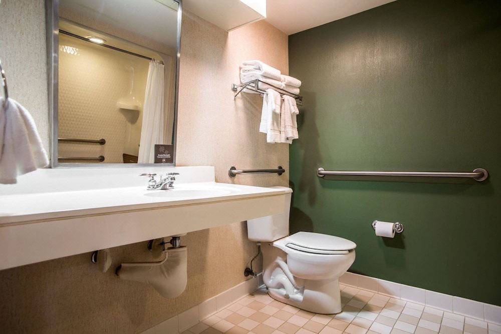 Photo of Bathroom in Sumter
