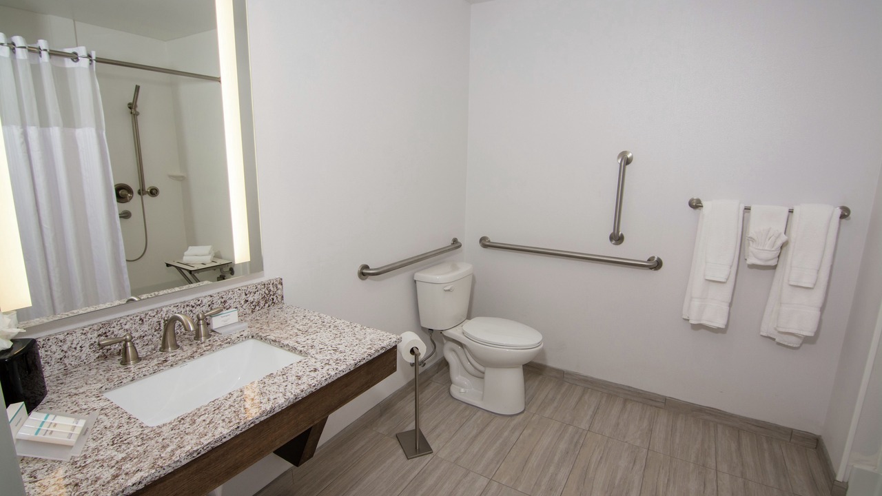 Photo of Bedroom in Lutz