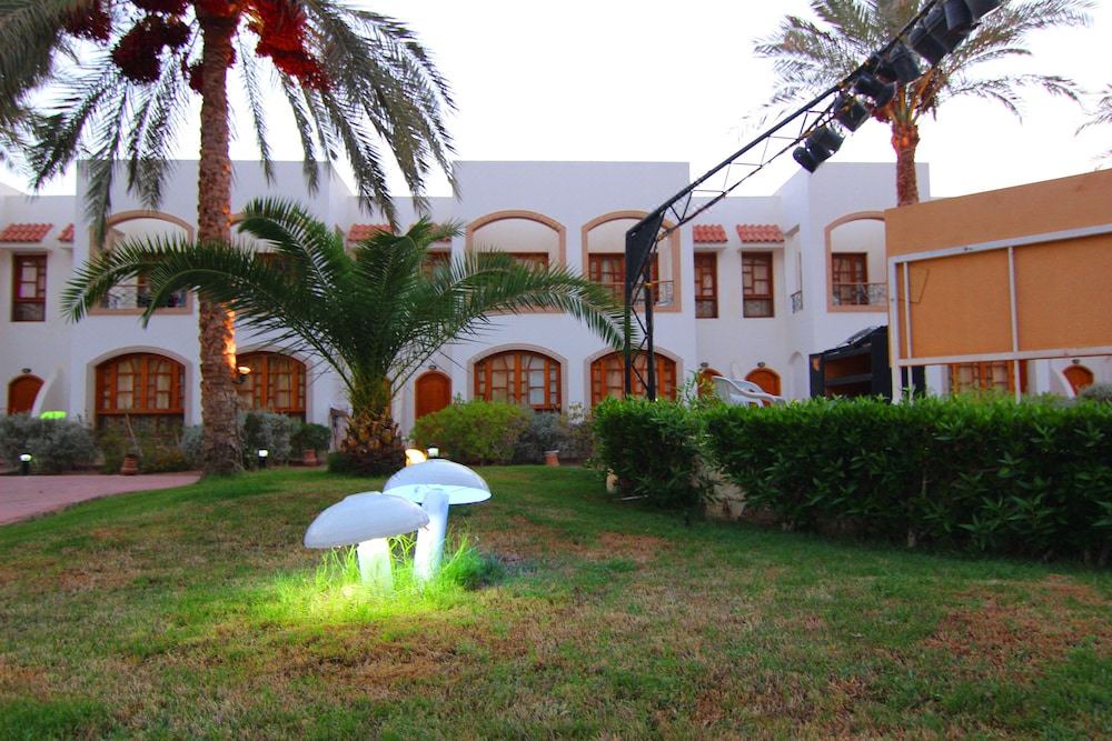 Photo of Buildings in El Hadaba