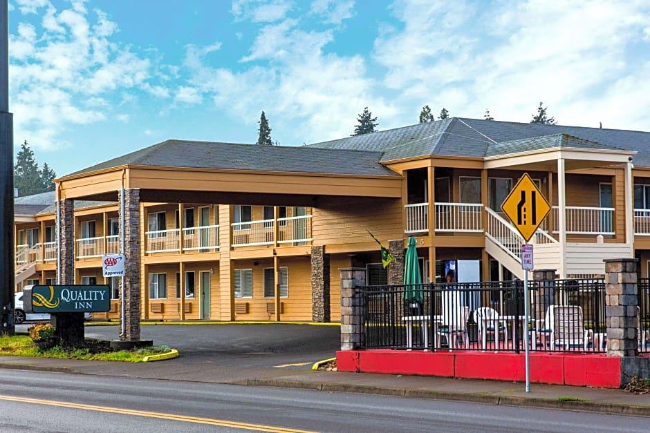 Photo of Buildings in Cottage Grove