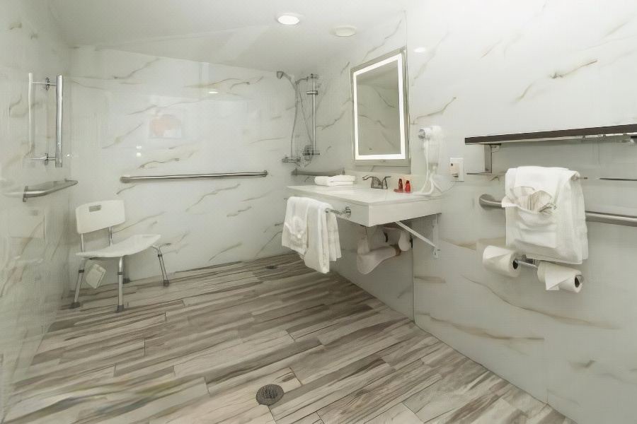 Photo of Bathroom in Woodlake