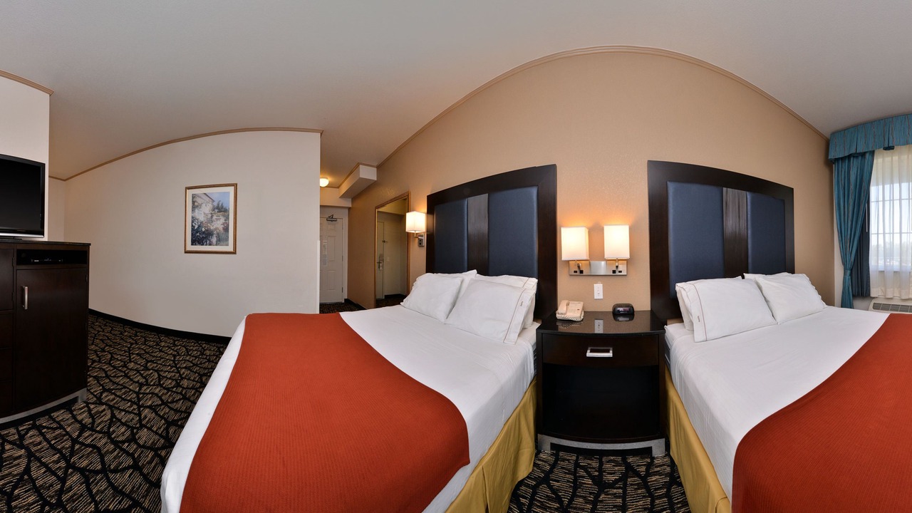 Photo of Bedroom in Fort Lewis