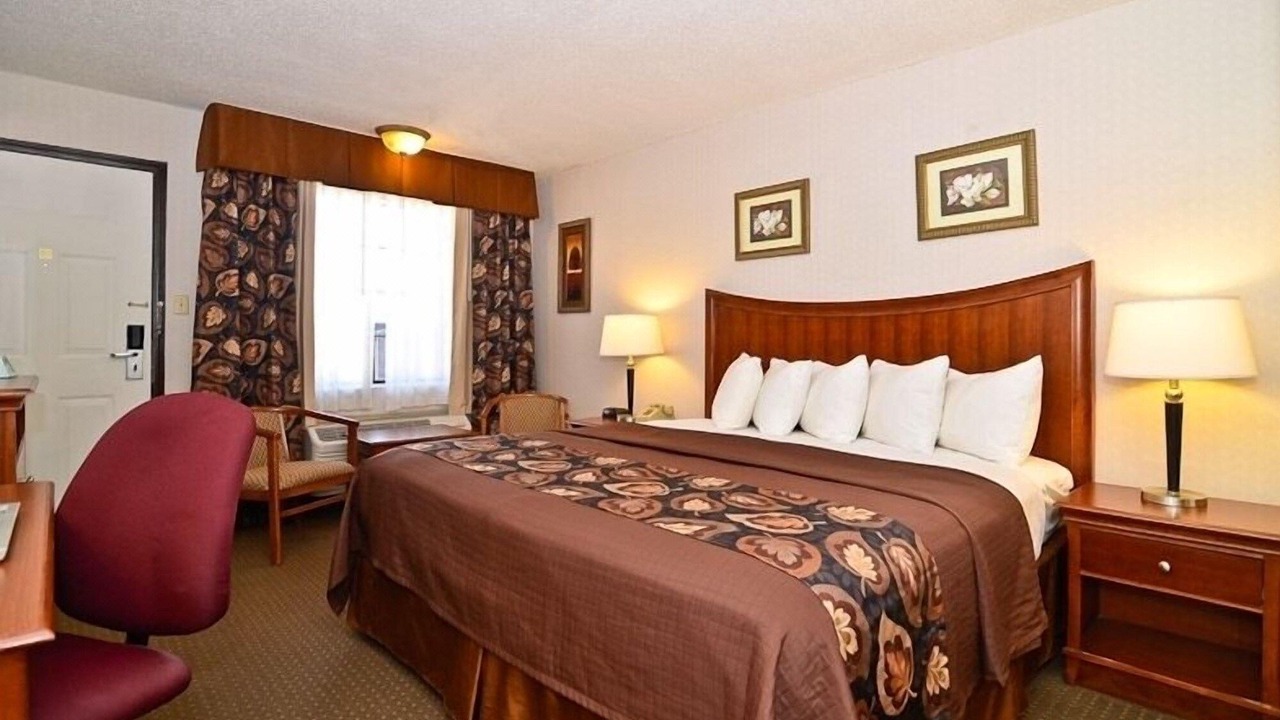 Photo of Bedroom in Ada