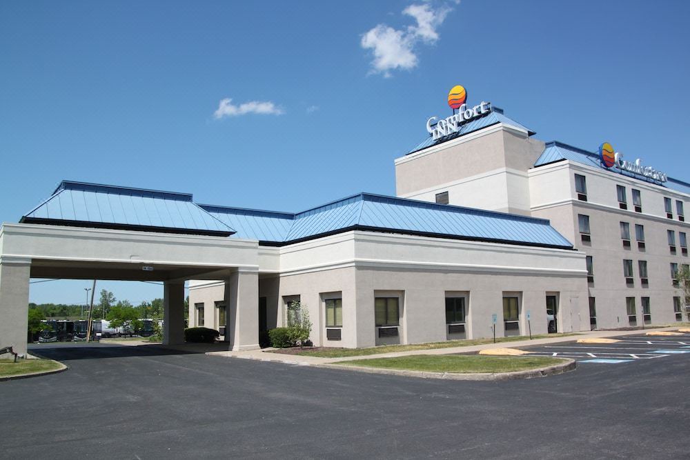Photo of Buildings in Lindbergh Lawns