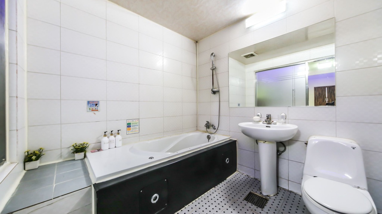 Photo of Bathroom in Sangnam-dong