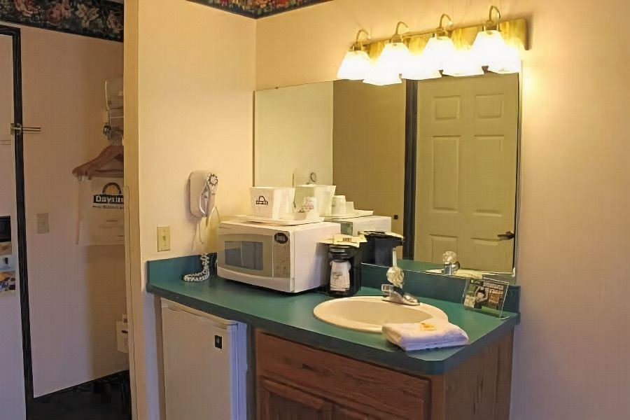 Photo of Kitchen in Grayling