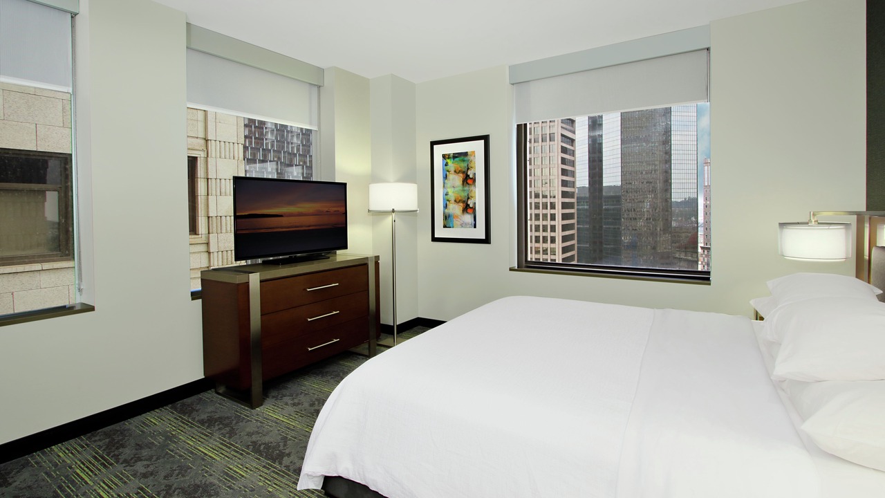 Photo of Bedroom in Downtown Pittsburgh