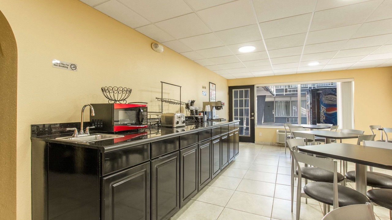 Photo of Kitchen in Radcliff