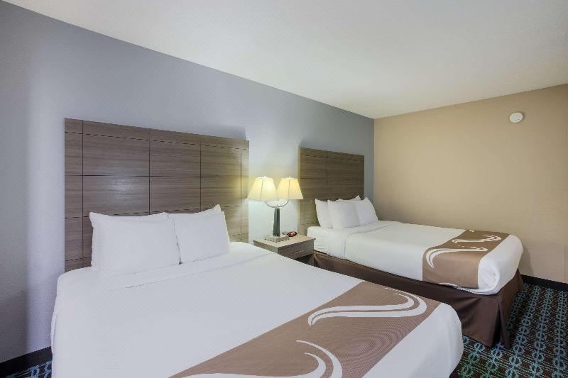 Photo of Bedroom in Blue Springs