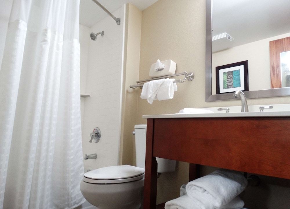 Photo of Bathroom in Warren
