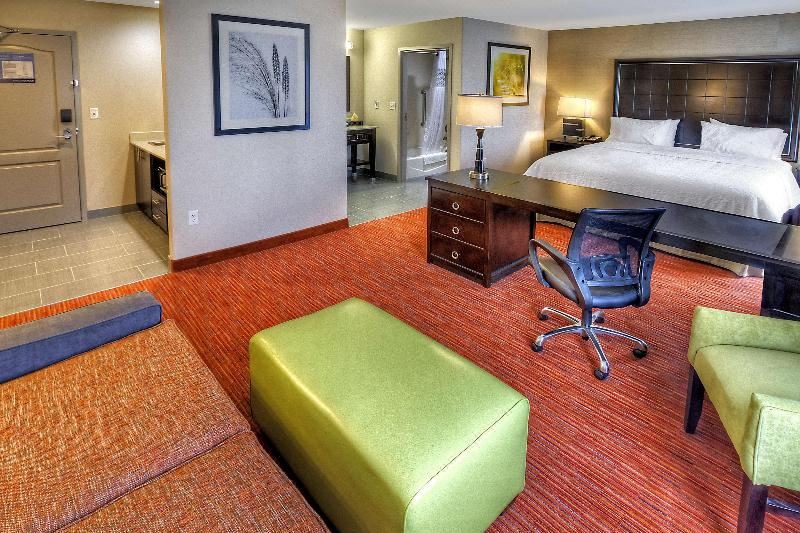 Photo of Livingroom in Ada