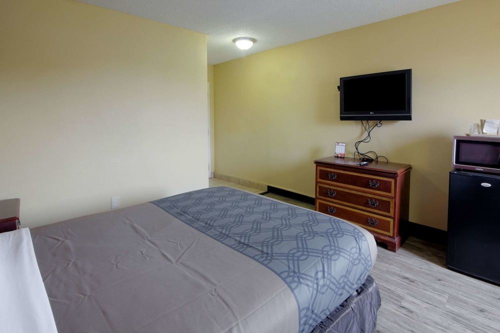 Photo of Bedroom in North Central