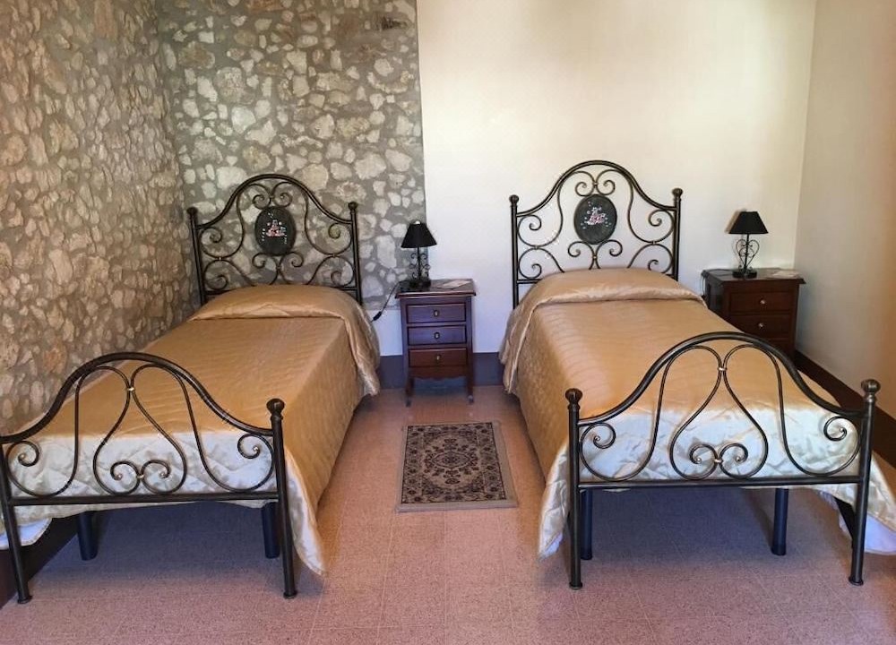 Photo of Bedroom in Gioiosa Ionica