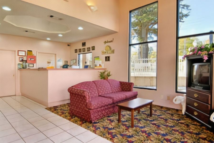 Photo of Livingroom in Jackson