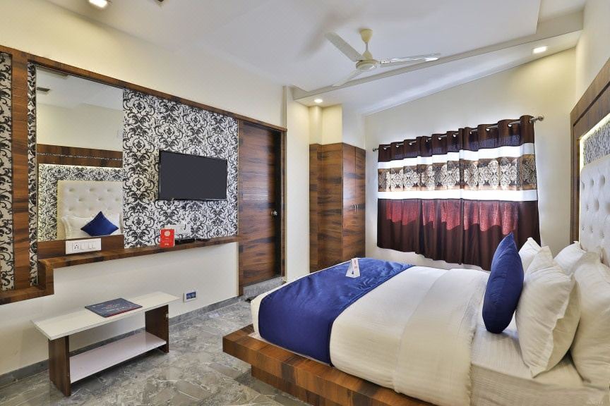 Photo of Bedroom in Navrangpura