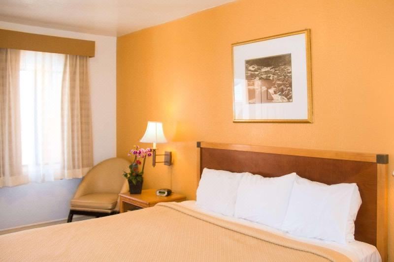 Photo of Bedroom in Downtown Flagstaff