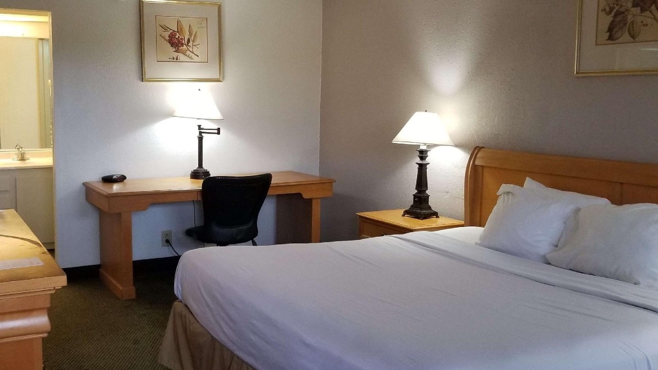Photo of Bedroom in Warner Robins