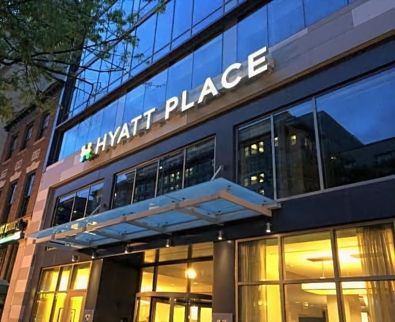 Photo of Others in Connecticut Ave - K Street