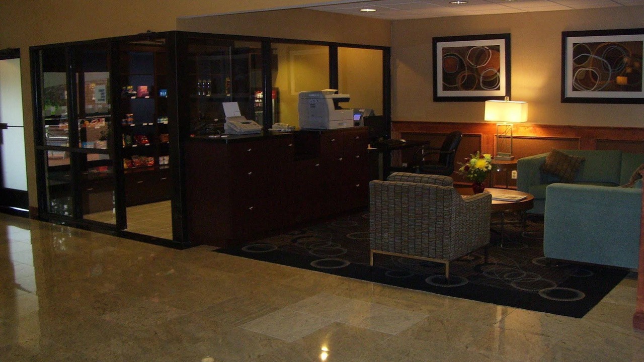 Photo of Livingroom in Canton