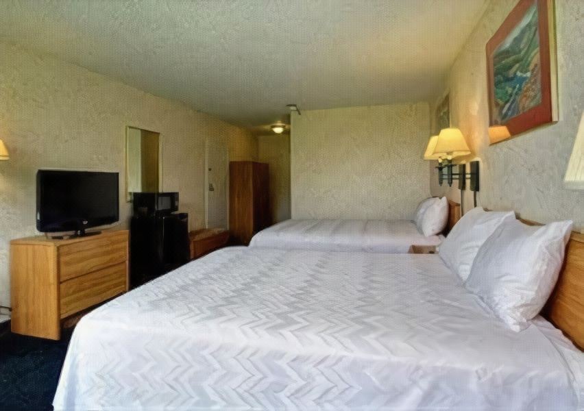 Photo of Bedroom in Flint