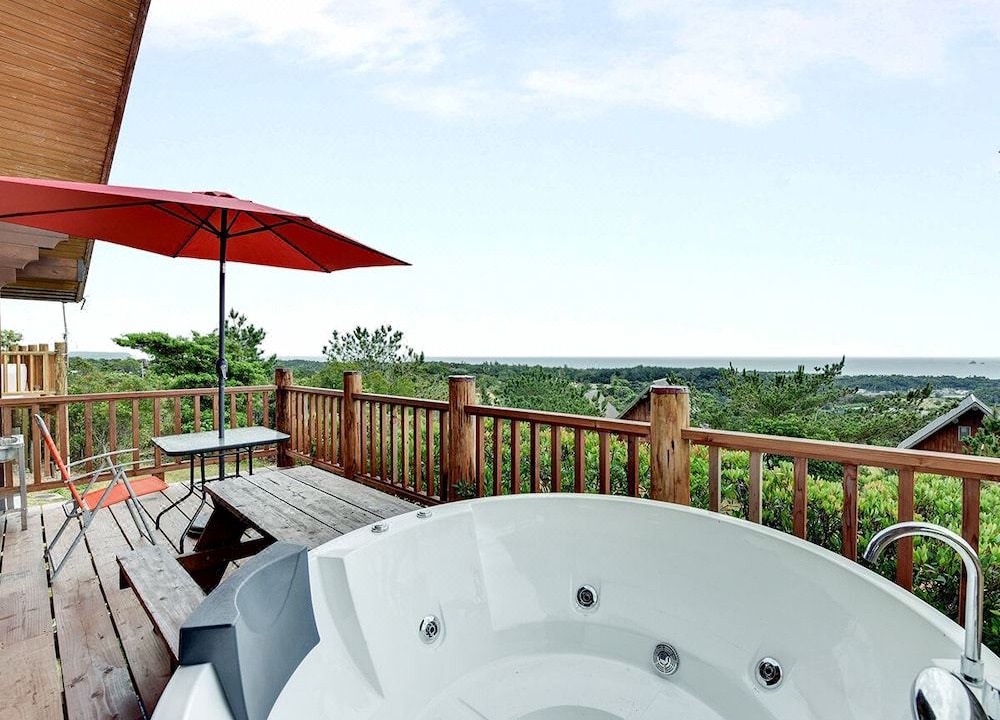 Photo of Patio Balcony in Gesashi