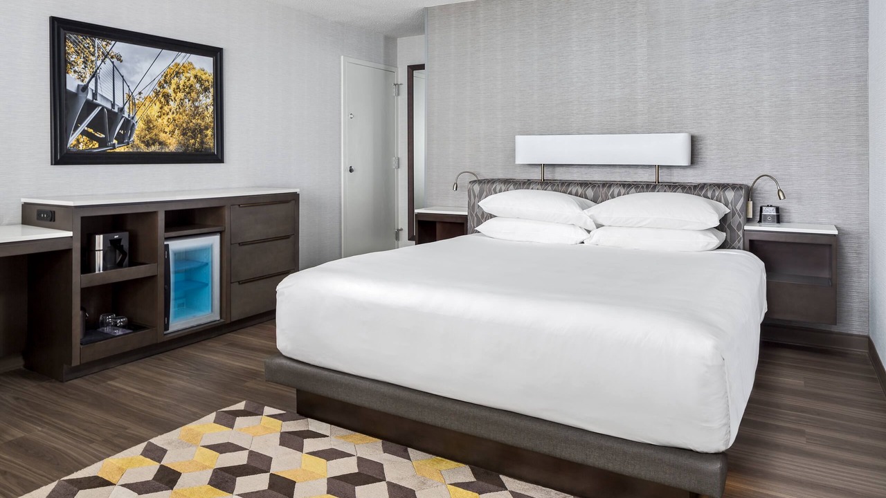 Photo of Bedroom in Greenville Downtown