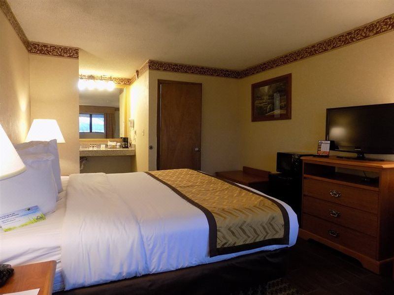 Photo of Bedroom in Monroe