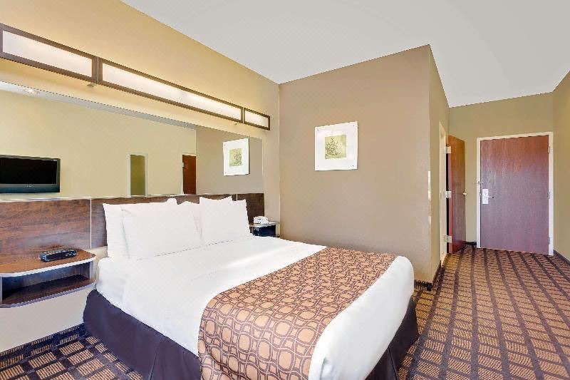 Photo of Bedroom in Perry