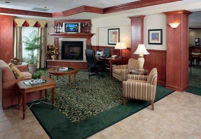 Photo of Livingroom in Lafayette