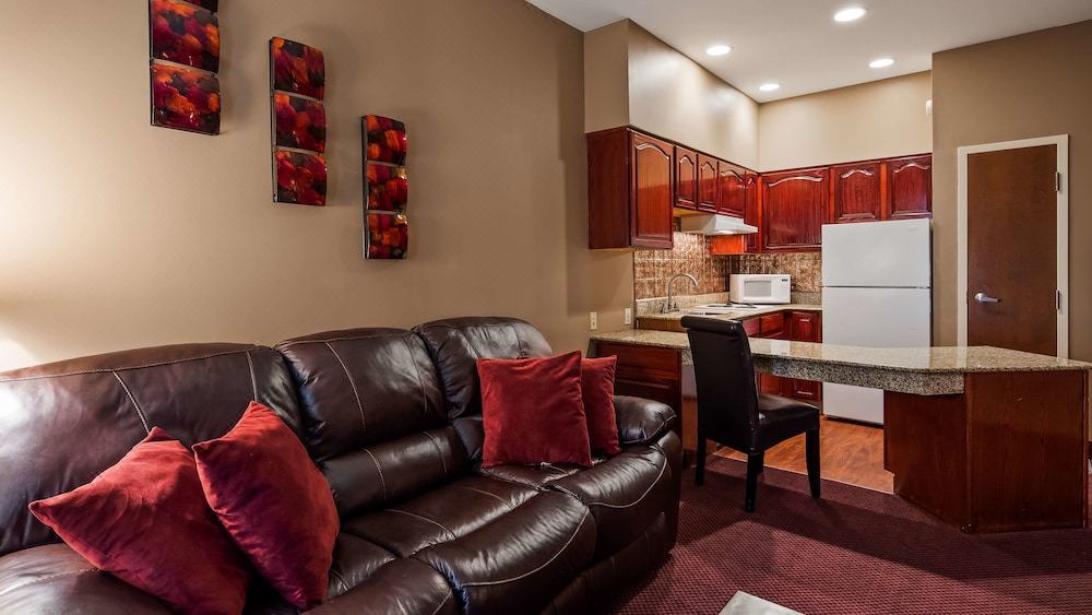 Photo of Livingroom in Kenwood