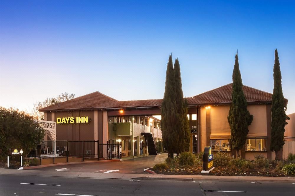 Photo of Buildings in Pinole