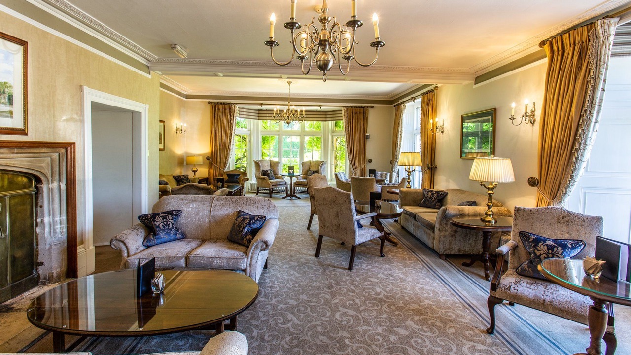 Photo of Livingroom in Shurdington