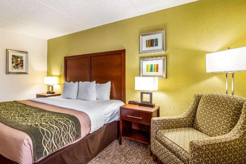 Photo of Bedroom in Central Newport News