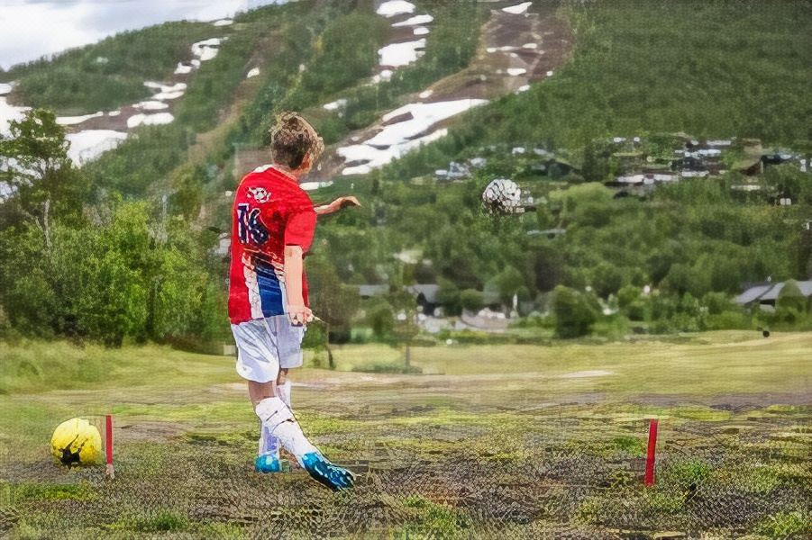 Photo of Human In Picture in Geilo
